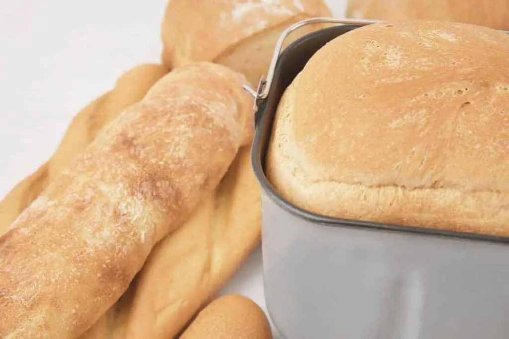 Can you bake bread without a loaf pan1